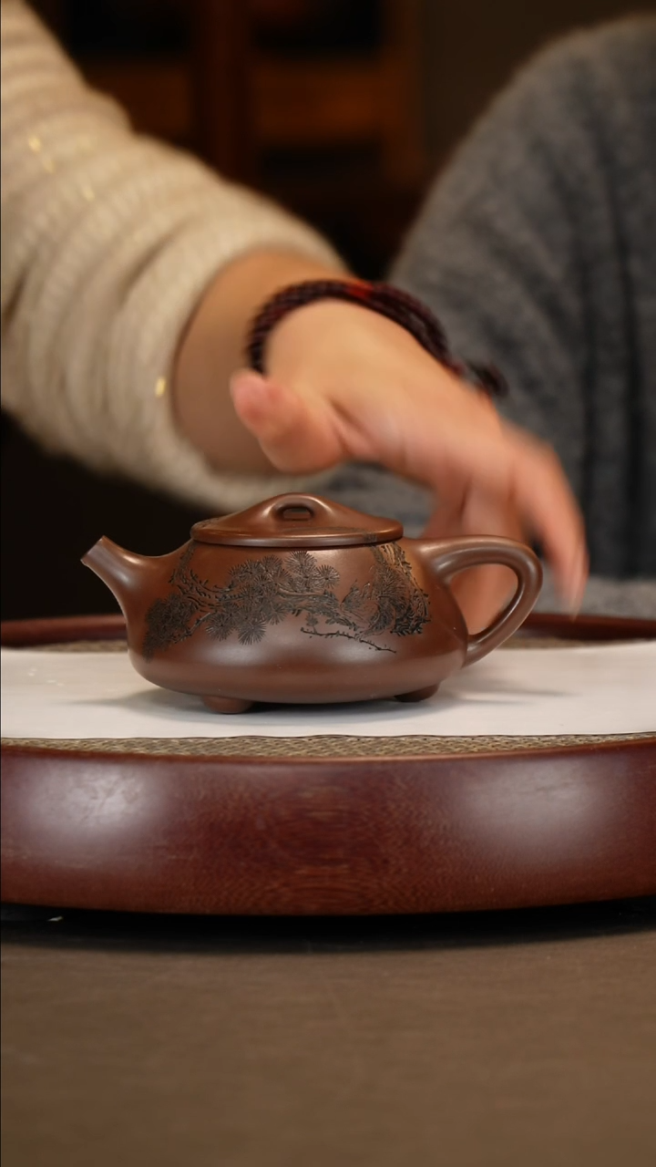 【闪购商品】紫砂茶壶【徐晓梅】紫泥景舟石瓢  280CC