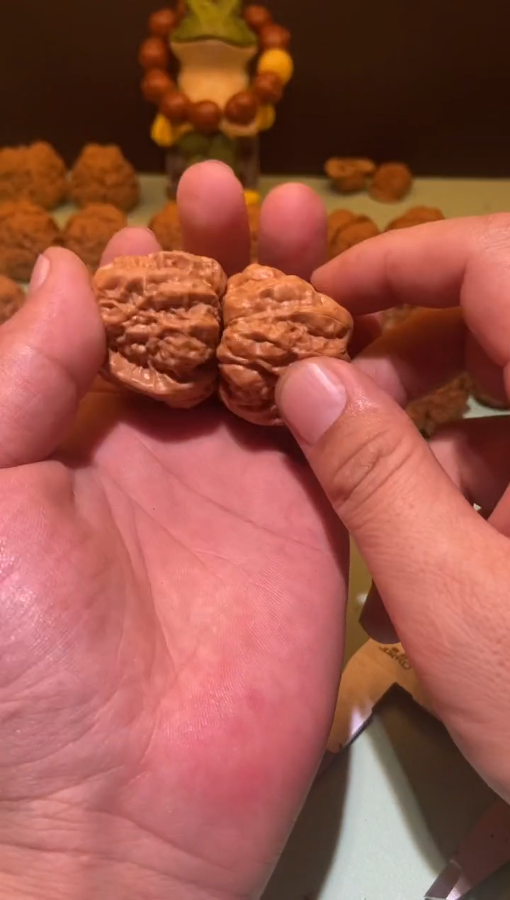 【闪购商品】文玩核桃吊坠山海核饰蛤蟆头41打底 354