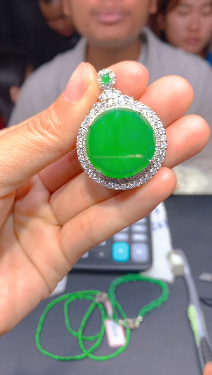 【闪购商品】定制翡翠未镶嵌164多样性发货（发其一）