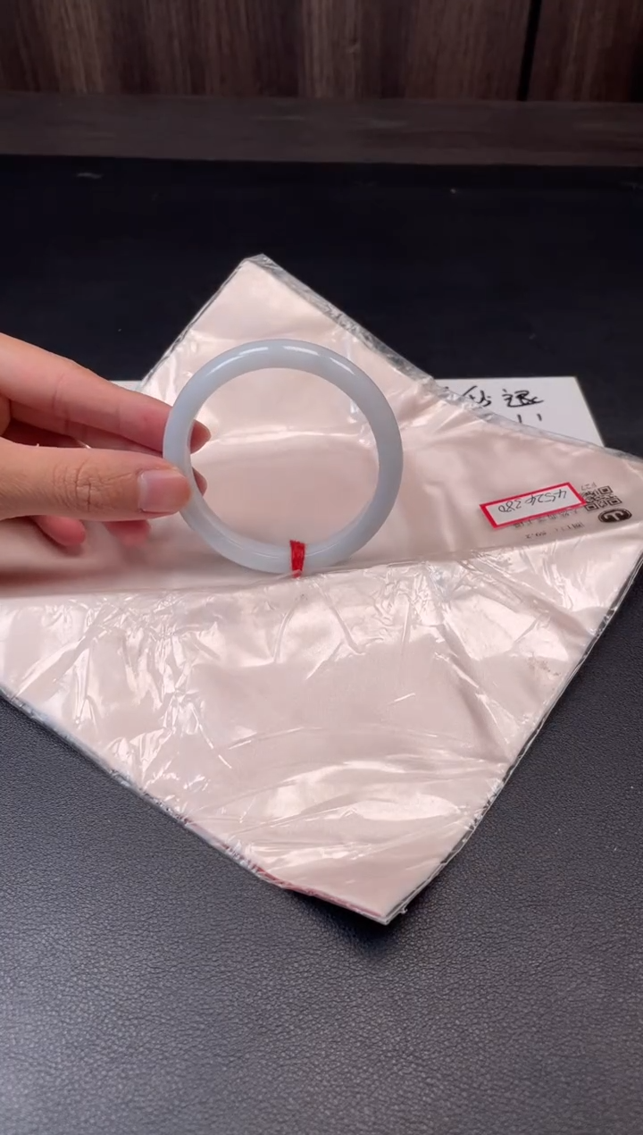 未镶嵌手镯翡翠3985