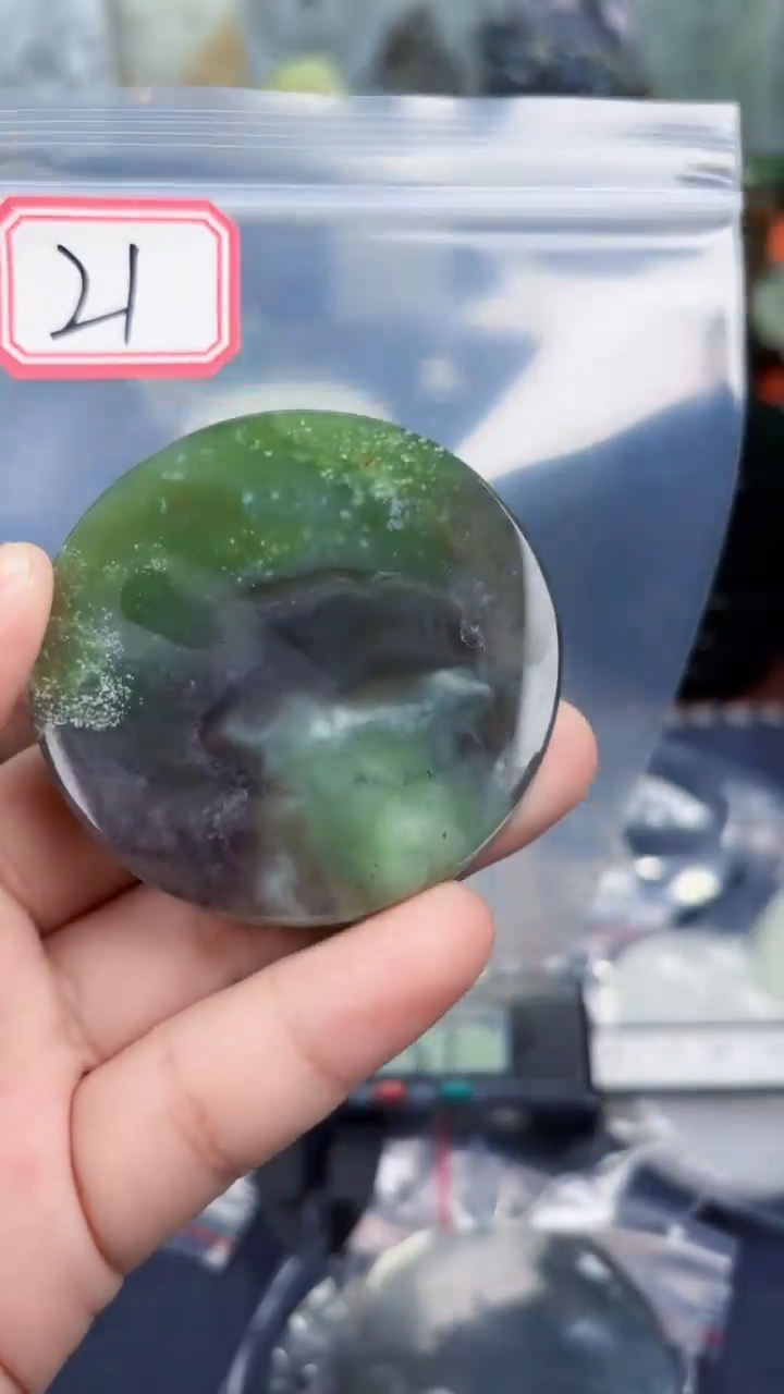 颈饰未镶嵌和田玉和田玉