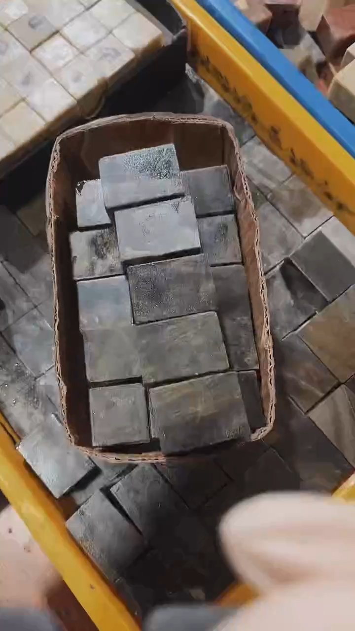 老挝石嘻**哈瑕疵不规则章