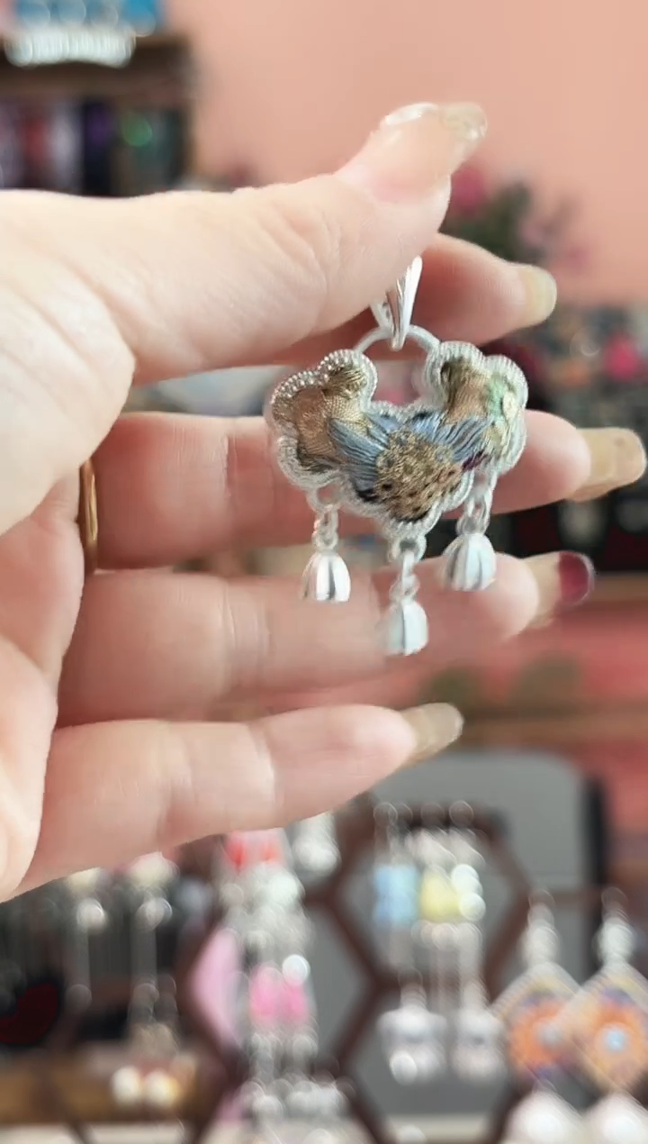 艺枝独绣手工饰品160