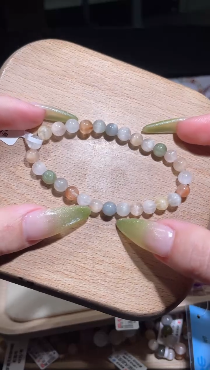 【闪购商品】水晶手链未镶嵌231号多样性发货一 Q6+