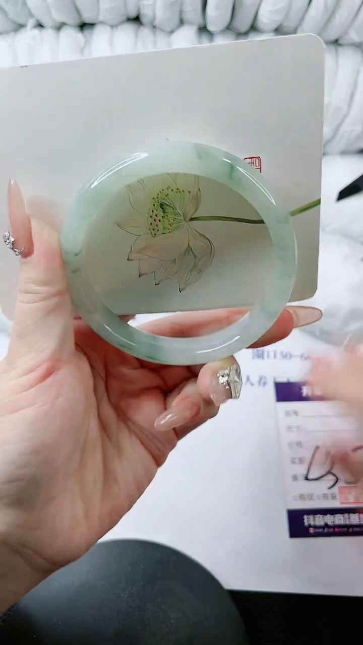 【闪购商品】石英质玉手镯未镶嵌多样性发货L35-63