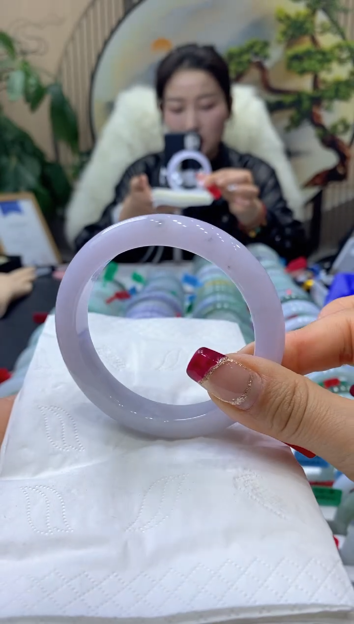 【闪购商品】翡翠手镯未镶嵌99913212