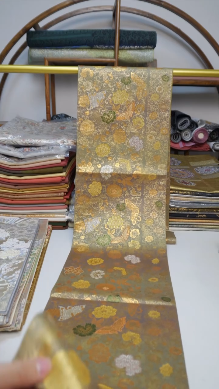 织绣190蝴蝶花卉花卉