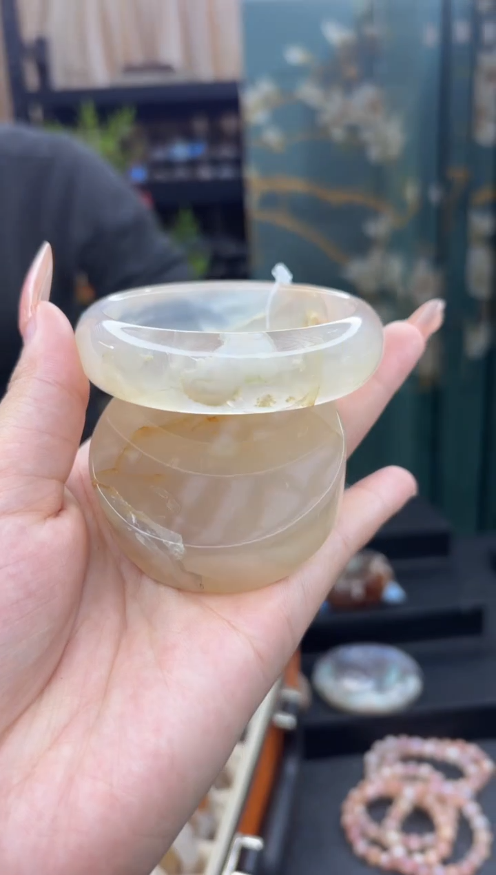 【闪购商品】石英质玉手镯未镶嵌762（59圈赠送镯心）