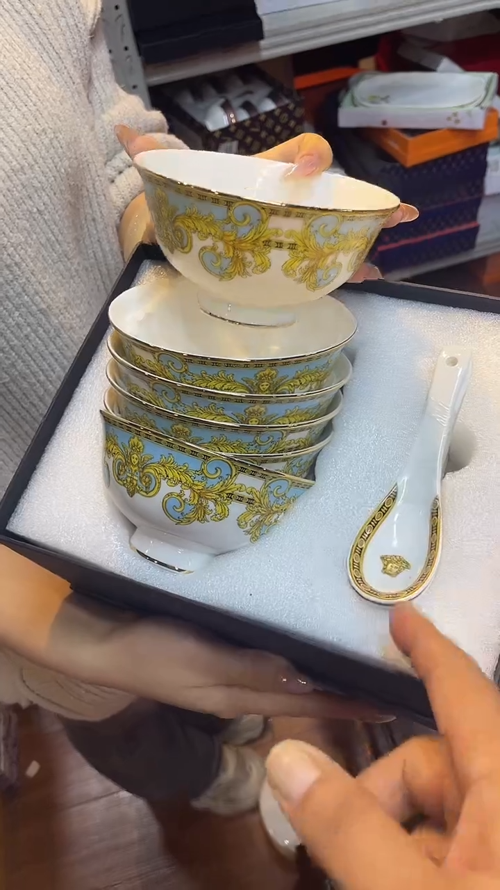 杯鸿辉家品牌瓷器，京东包邮！