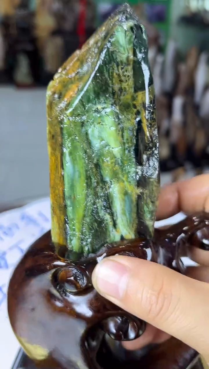 缅甸天然树化玉摆件