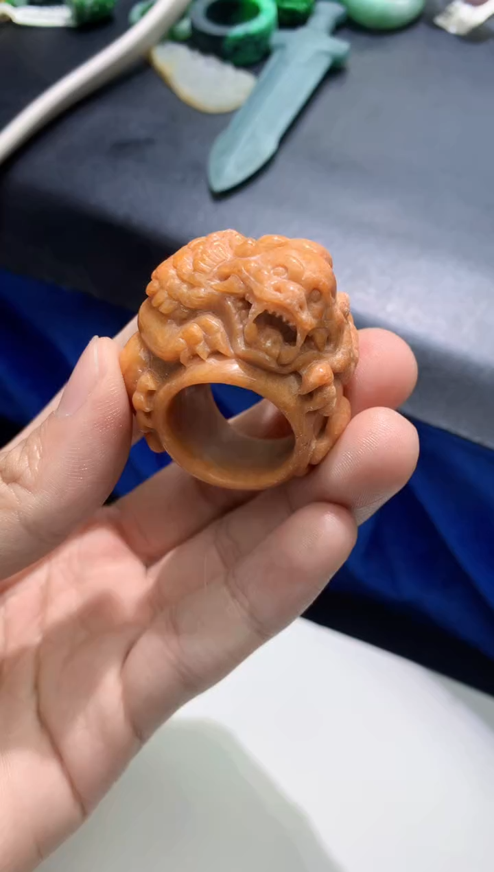 颈饰未镶嵌翡翠天然缅甸a货翡翠
