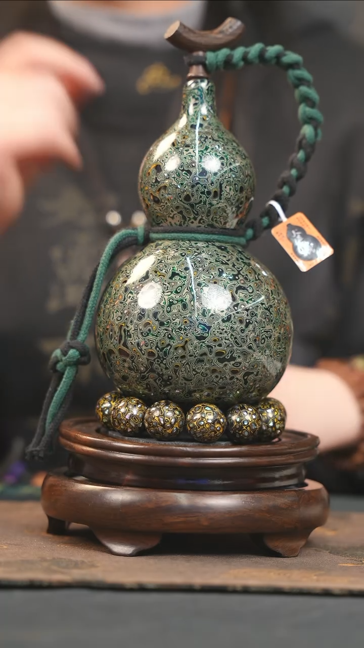 【闪购商品】YK199漆艺酒葫芦不包手串及旋转底座