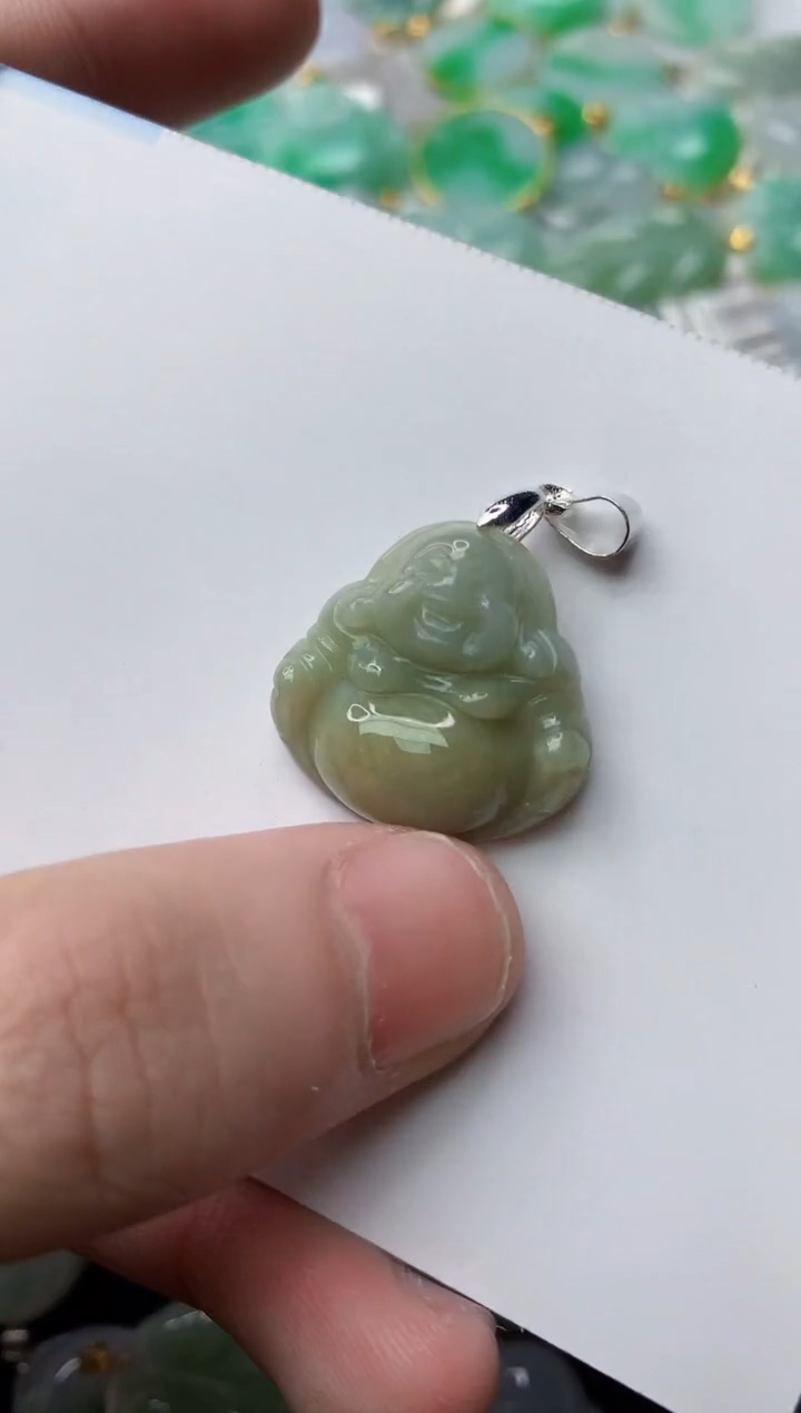 【闪购商品】翡翠颈饰合金8...........