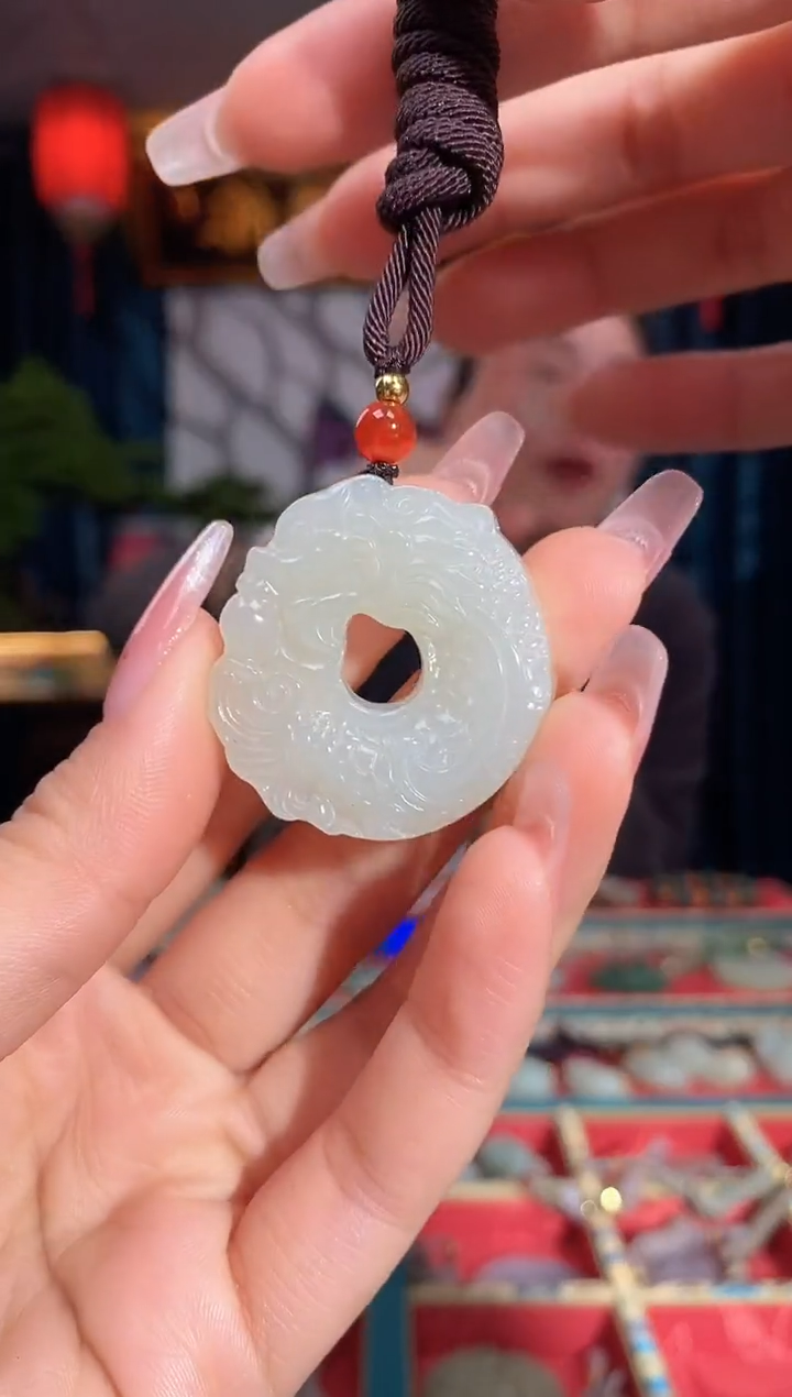 【闪购商品】和田玉颈饰未镶嵌鱼化龙