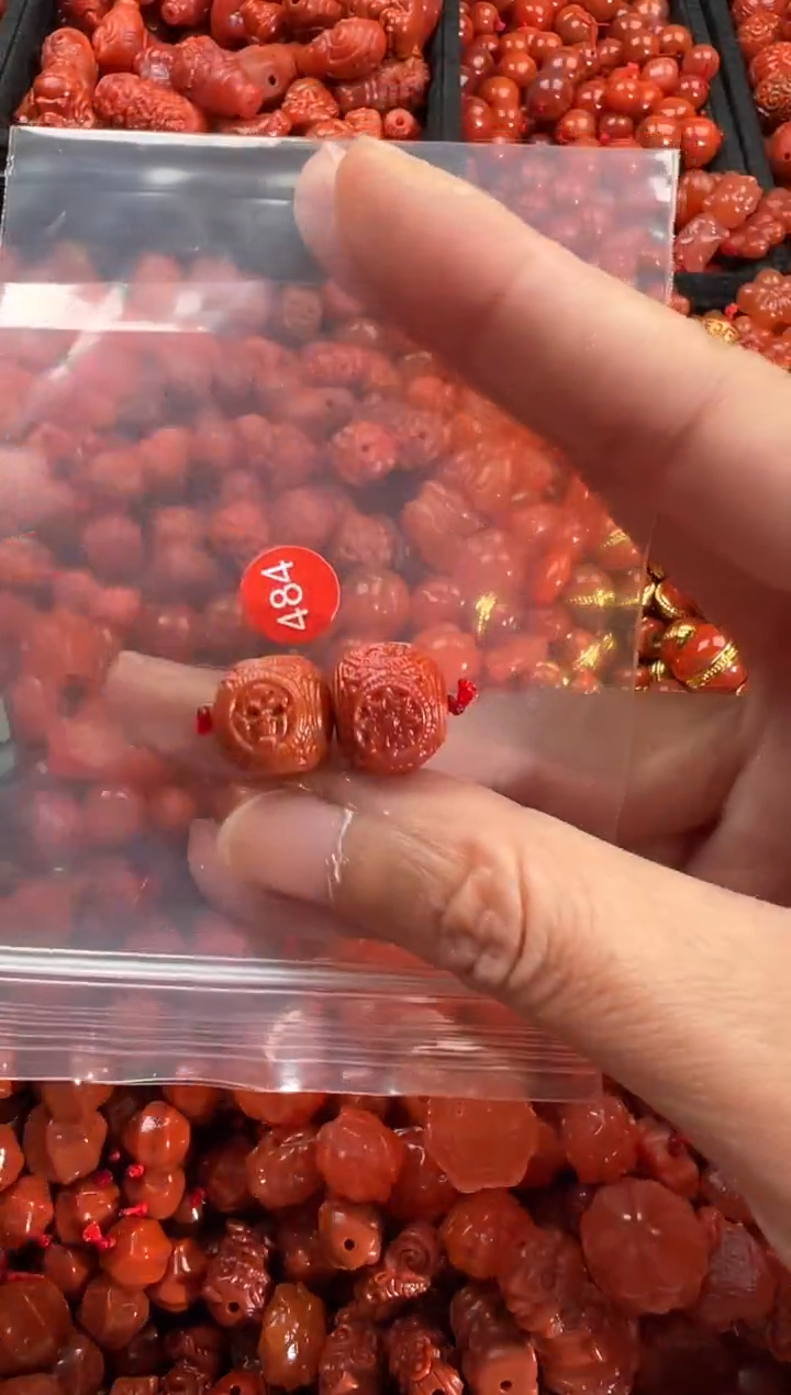 【闪购商品】南红玛瑙颈饰未镶嵌4