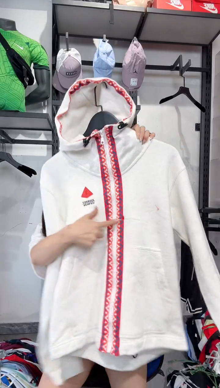 1339编码 瑕疵款以直播间过款为准 尺码