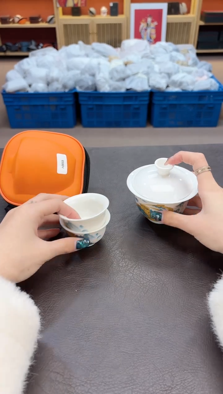 【闪购商品】摆件瓷SC1111111111111