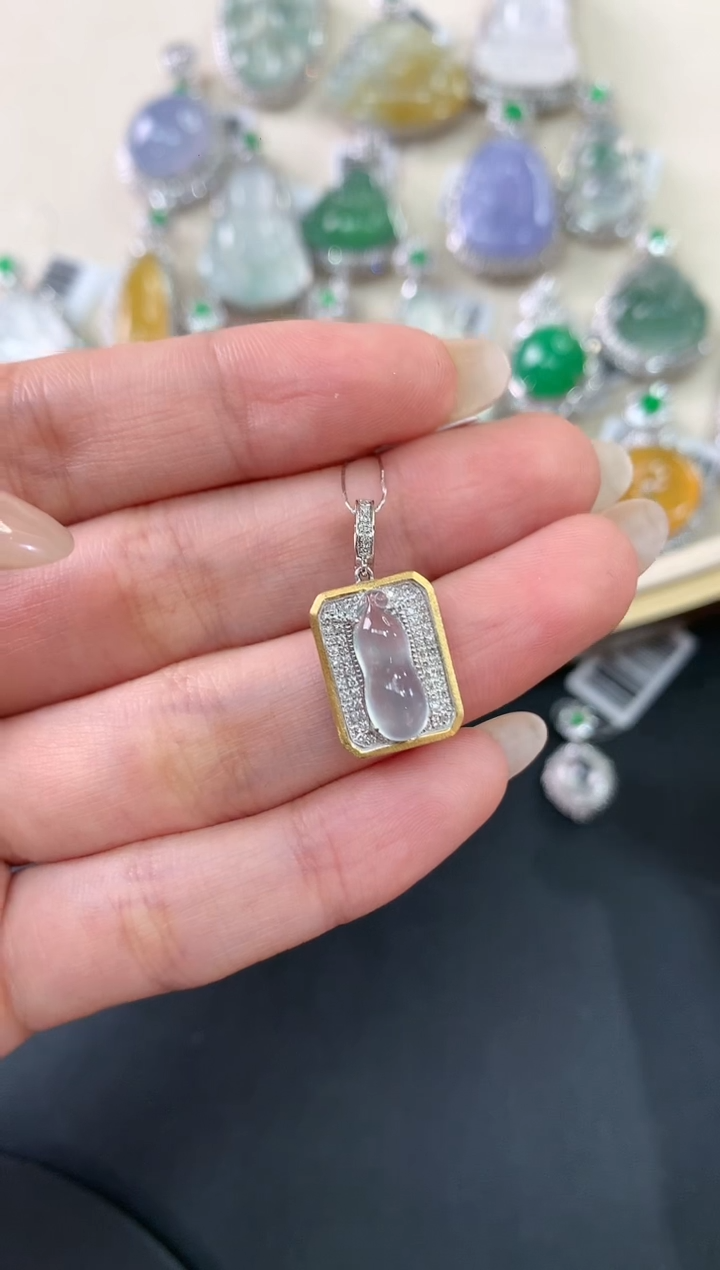 【闪购商品】翡翠吊坠(不含链)18K金镶嵌A676|8800