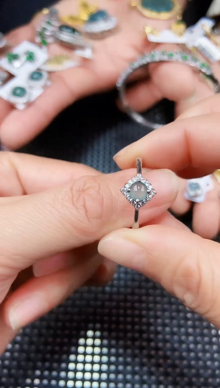 【闪购商品】翡翠戒指未镶嵌11111111