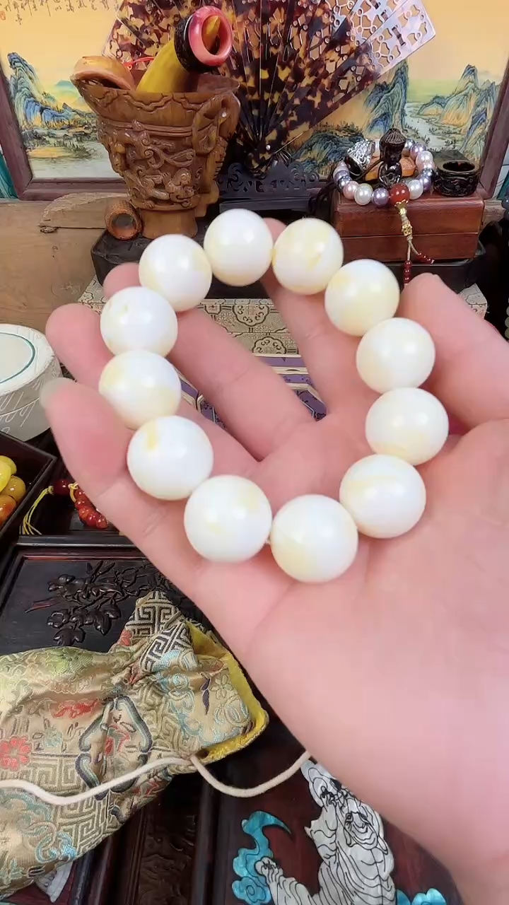 【闪购商品】蜜蜡手链未镶嵌琳专属哈哈哈哈哈哈