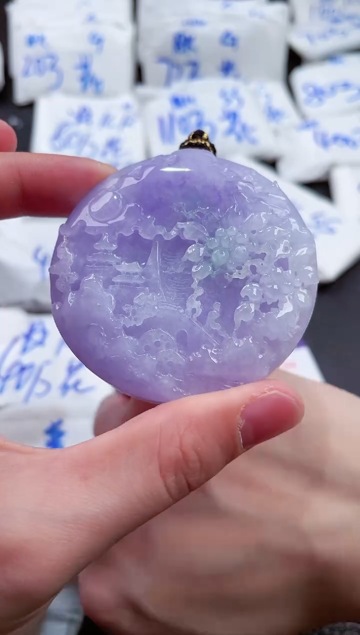 【闪购商品】翡翠未镶嵌颈饰00002746