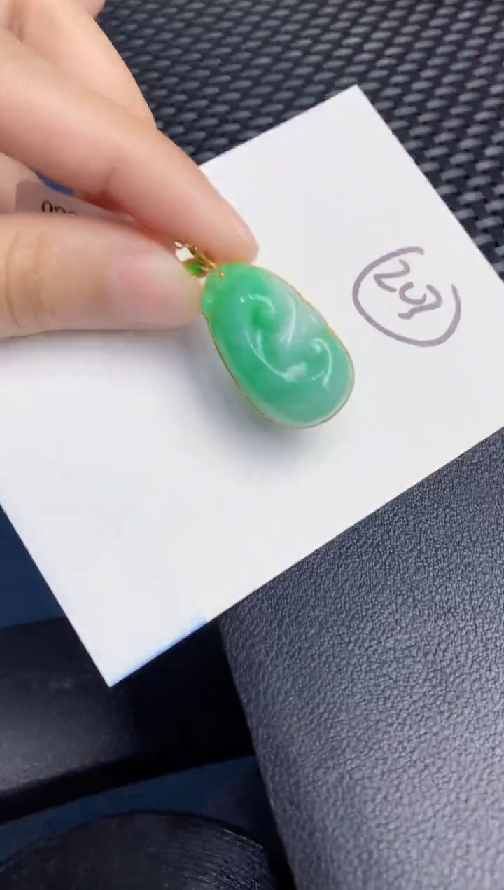 【闪购商品】翡翠颈饰18K金镶嵌000000000