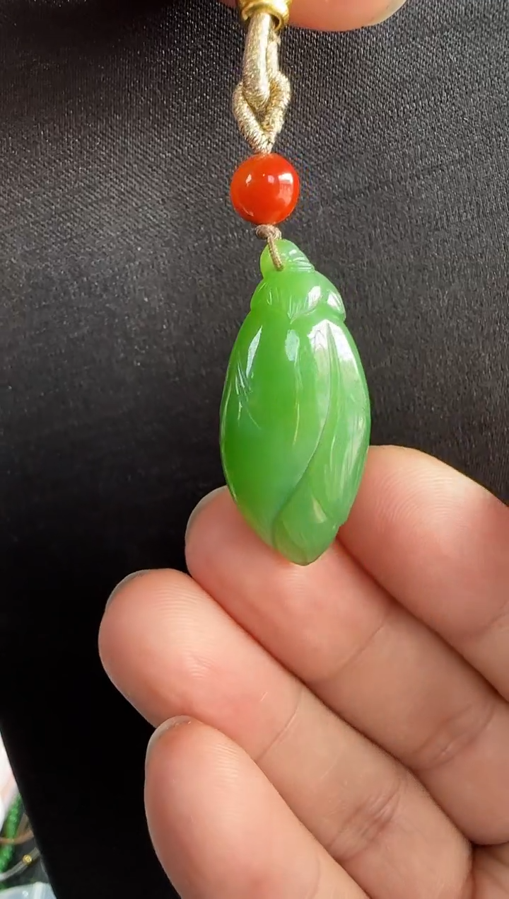 【闪购商品】和田玉吊坠未镶嵌俄七冰底玉兰花