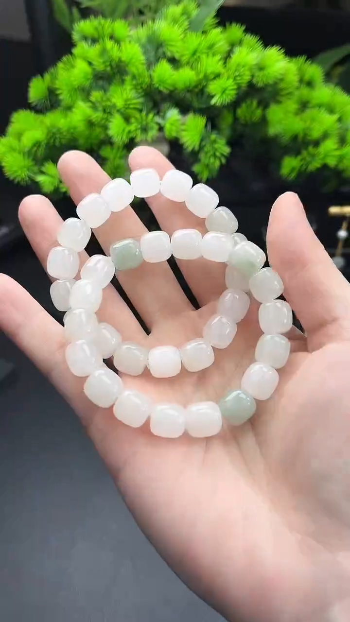 【闪购商品】石英质玉手串未镶嵌手串多样性发其一