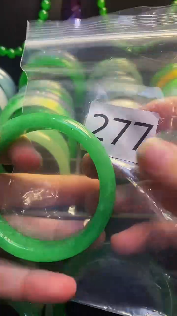 颈饰未镶嵌翡翠002025120500277