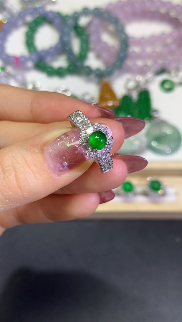 【闪购商品】翡翠颈饰未镶嵌1团购多样性发货