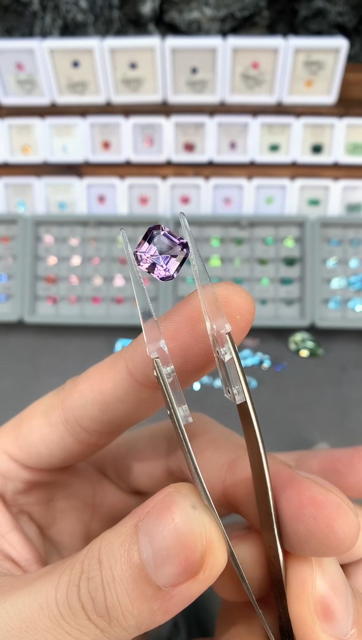 【闪购商品】定制水晶裸石未镶嵌3.53ct.