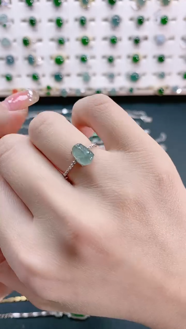 【闪购商品】翡翠戒指银S925镶嵌天然翡翠