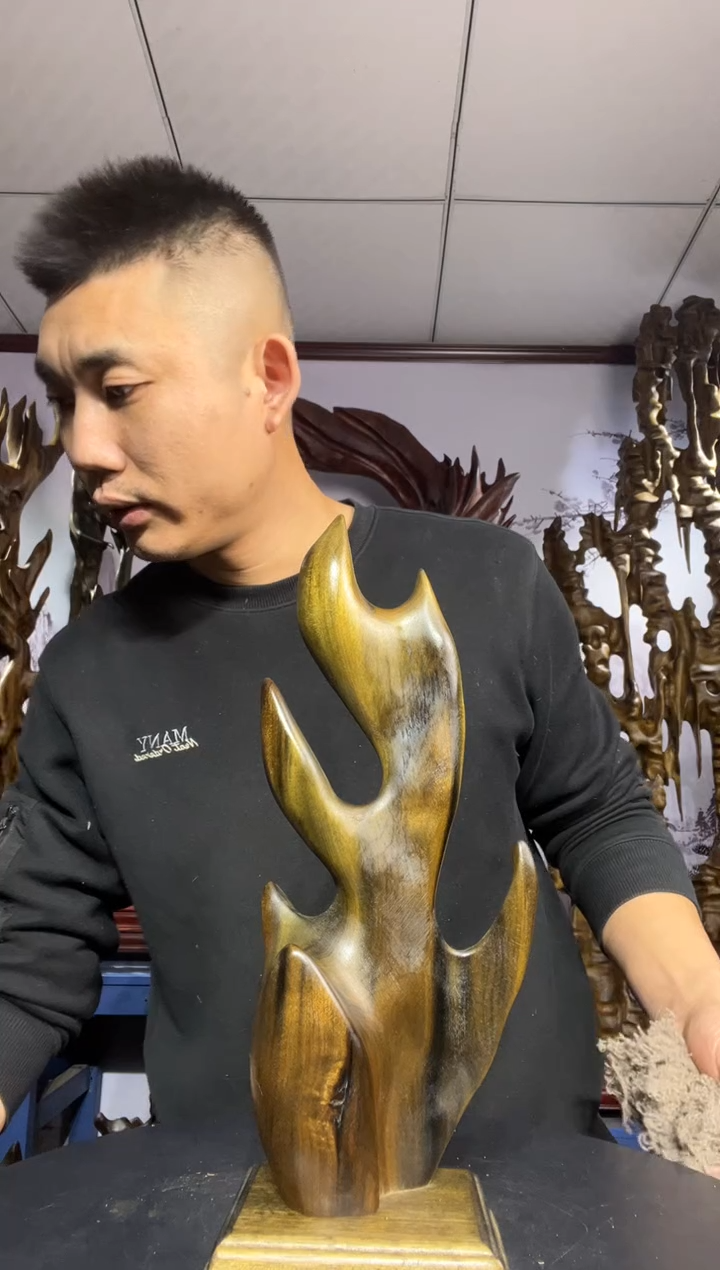 金丝楠木雕款@**谓金丝楠木工艺品摆件