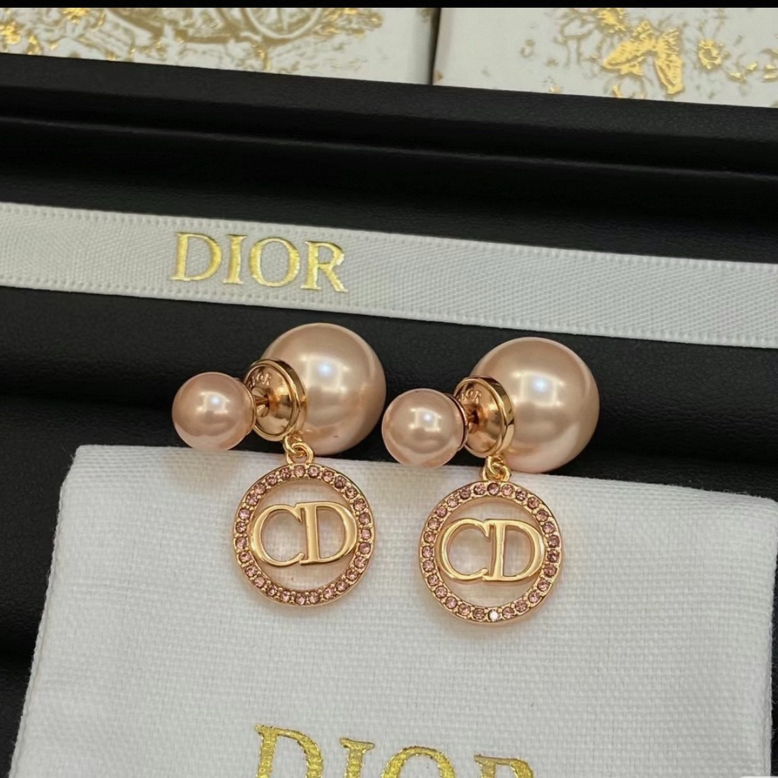 未使用 DIOR/迪奥 小花柳 迪奥 CD 珍珠耳环