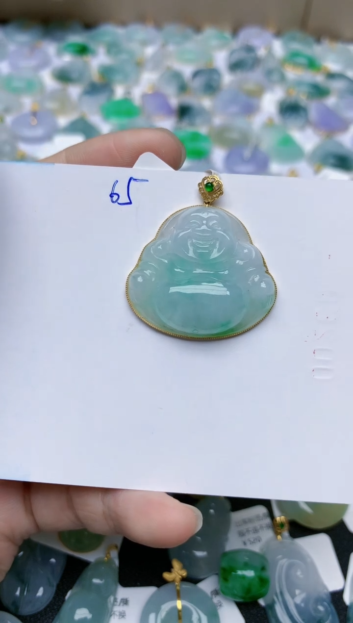 【闪购商品】翡翠颈饰18K金镶嵌天然翡翠A货    