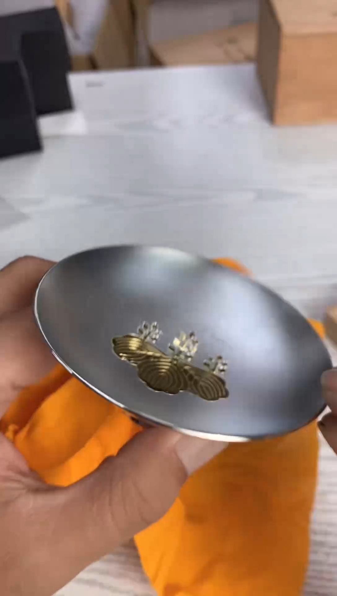 默认微瑕，不退不换，介意勿拍  2个