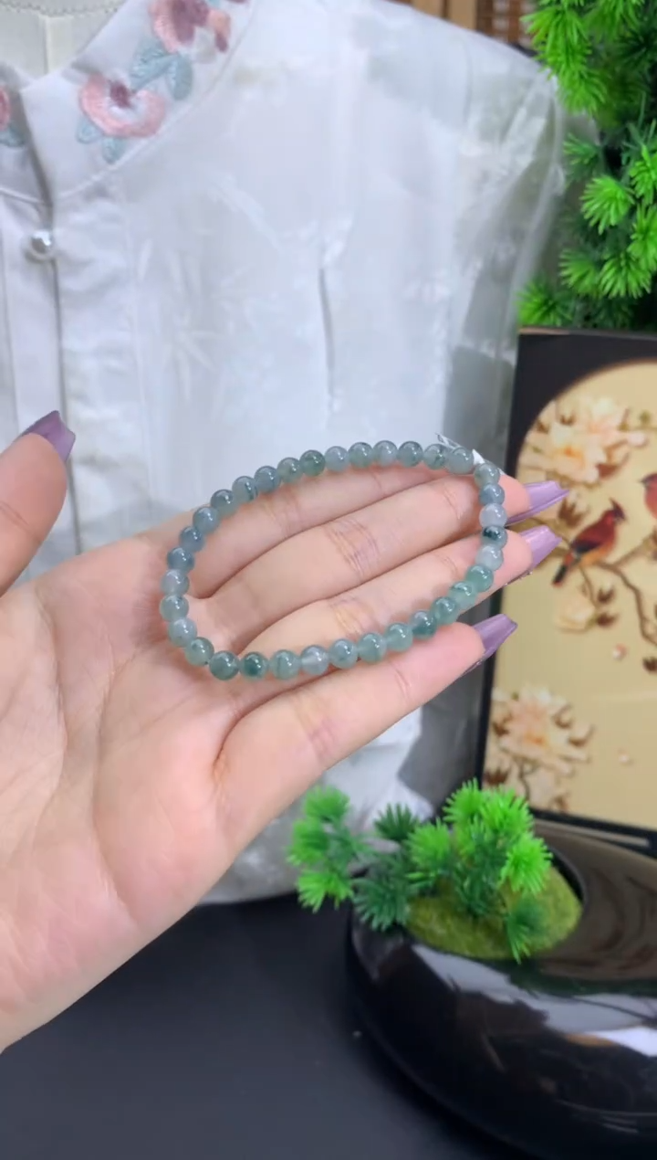 【闪购商品】翡翠手链未镶嵌卡5.2mm