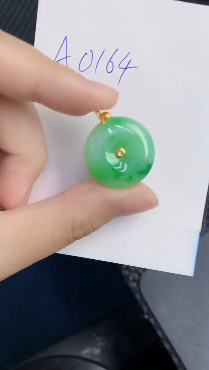 【闪购商品】翡翠颈饰18K金镶嵌000000000