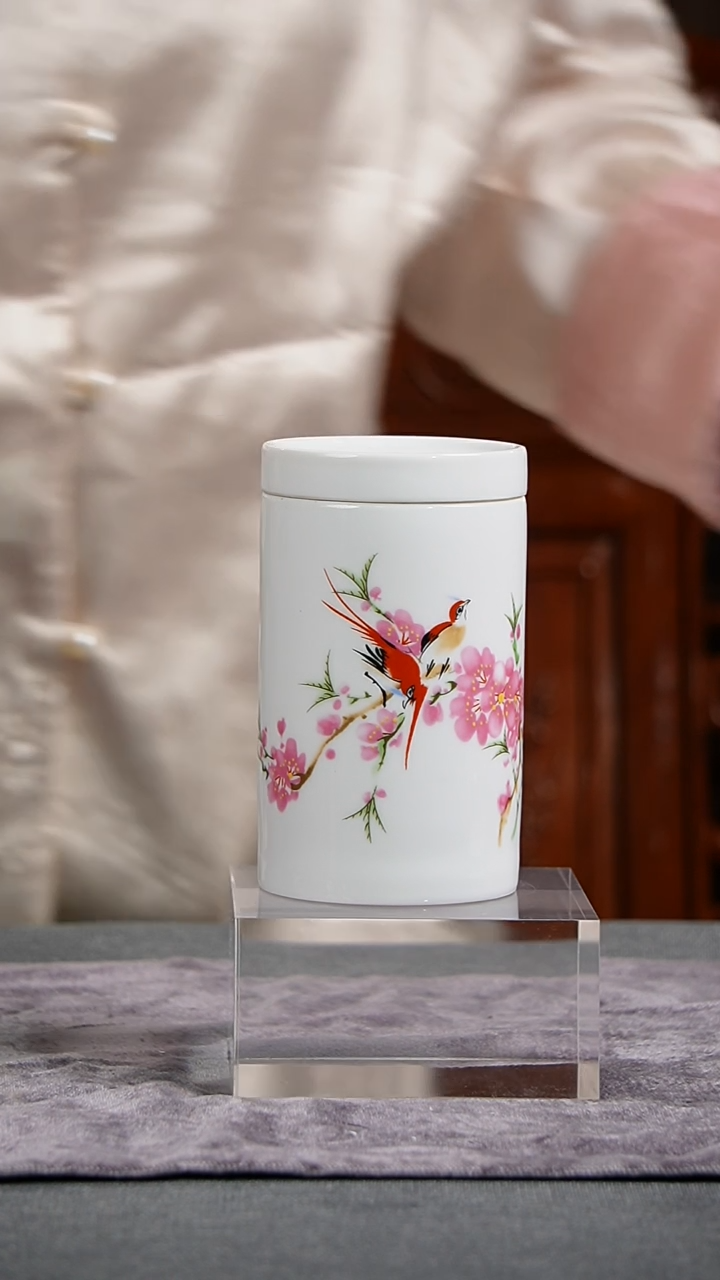 【闪购商品】其他景德镇手工陶瓷水点桃花茶叶罐