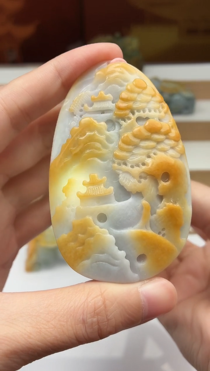 颈饰未镶嵌翡翠牌子