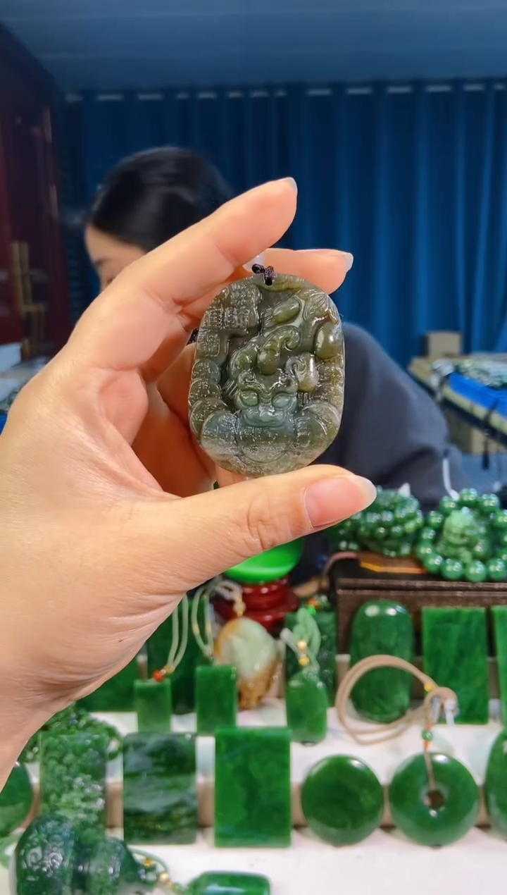 【闪购商品】和田玉挂件未镶嵌1