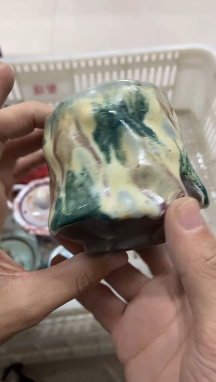 杯无运费险有瑕疵的摄影的产品有使用过的痕迹有点脏介意勿拍