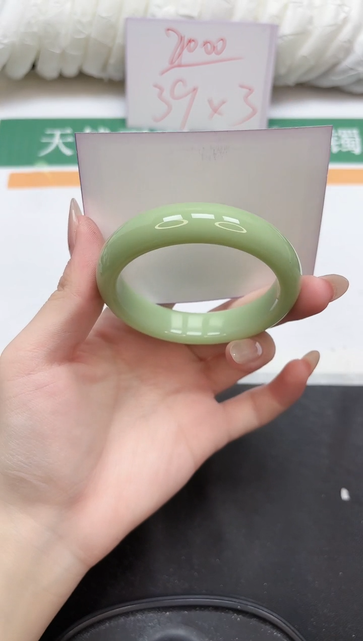 未镶嵌手镯石英质玉39-55