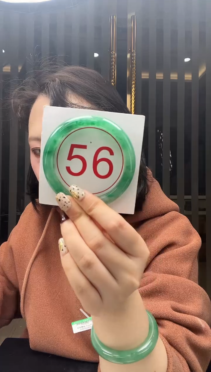 未镶嵌手镯石英质玉12