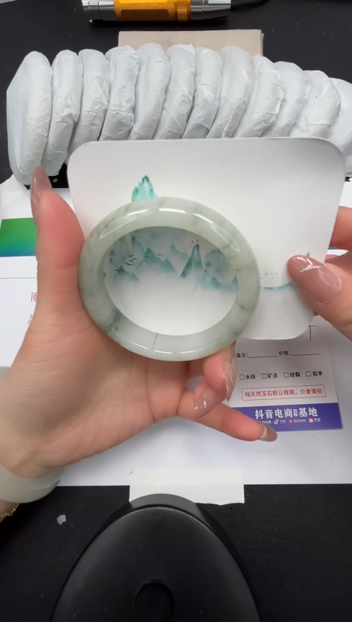 【闪购商品】石英质玉手镯未镶嵌224-55.9