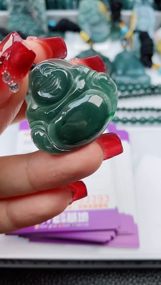 【闪购商品】翡翠颈饰未镶嵌             