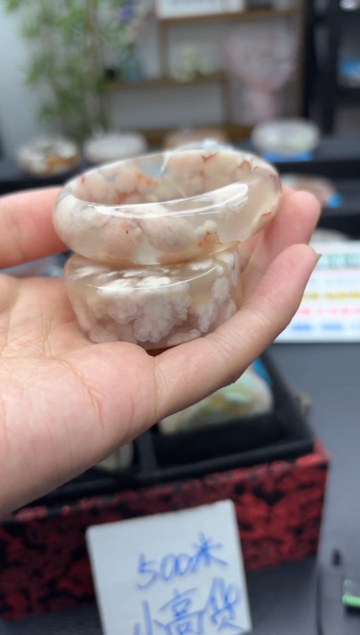 【闪购商品】石英质玉手镯未镶嵌A90(54圈赠送镯心)