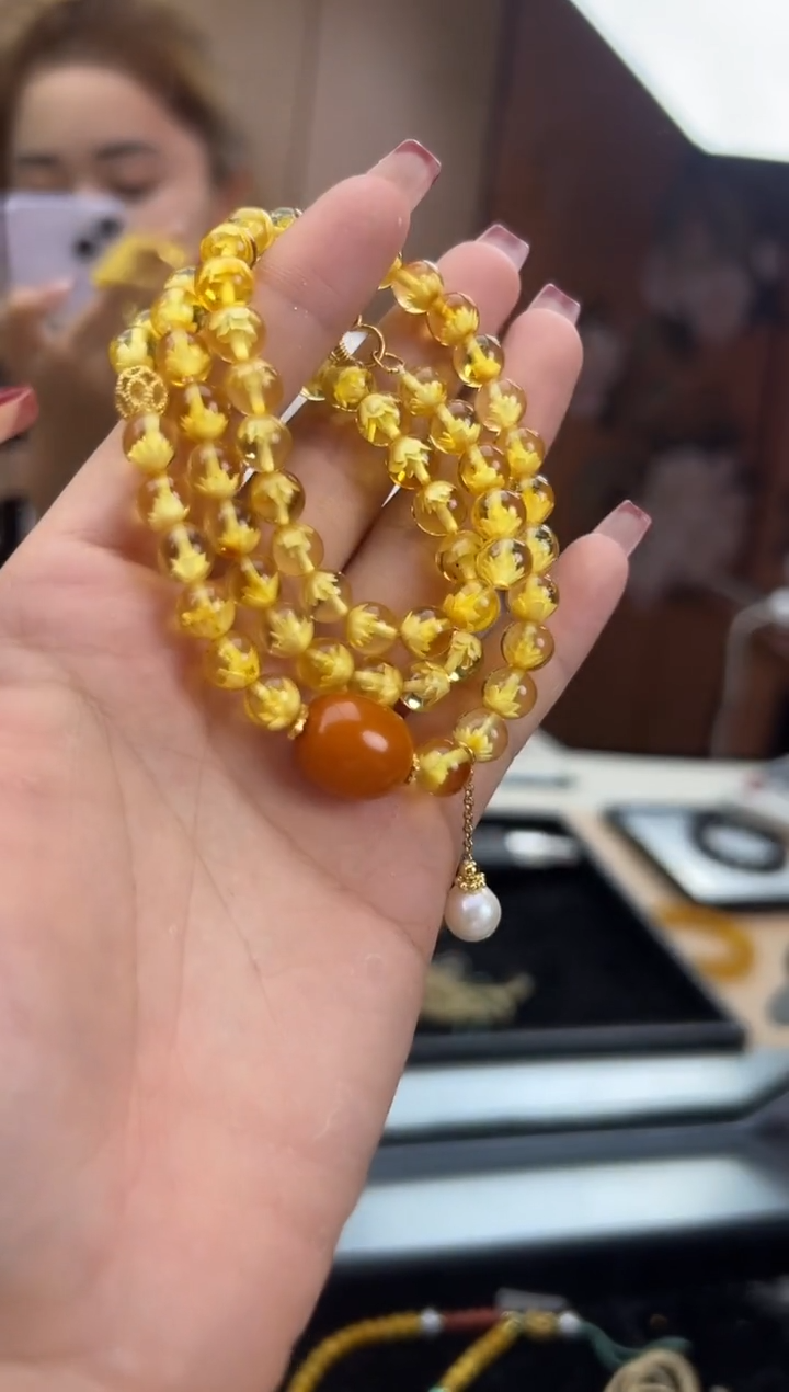 【闪购商品】琥珀裸石未镶嵌蜜蜡项链