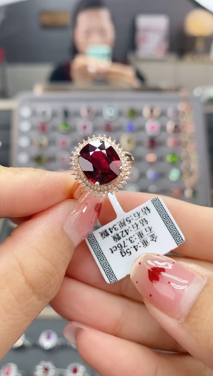 【闪购商品】碧玺戒指18K金镶嵌3.76  