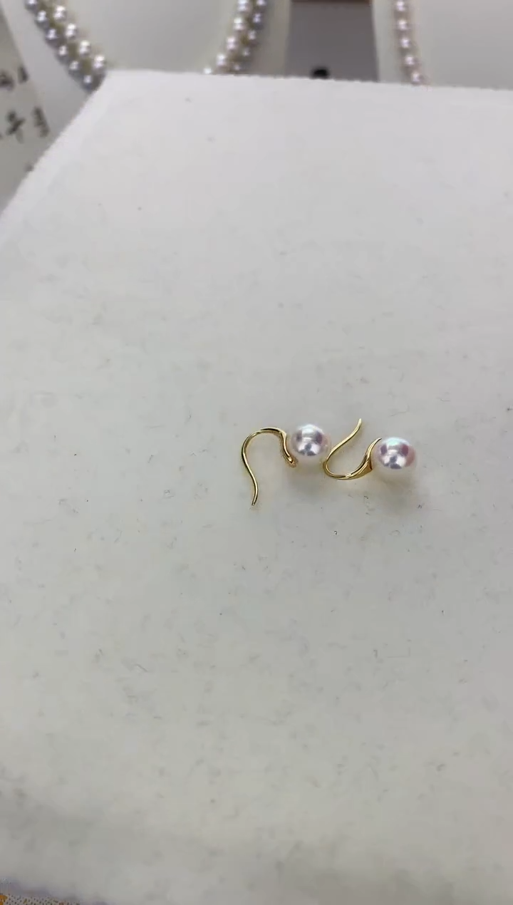【闪购商品】海水珍珠耳饰18K金镶嵌高跟鞋7.5-8